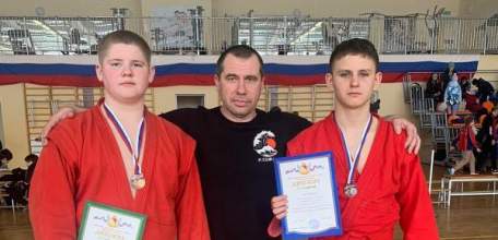 Елецкие самбисты успешно выступили в Воронежской области