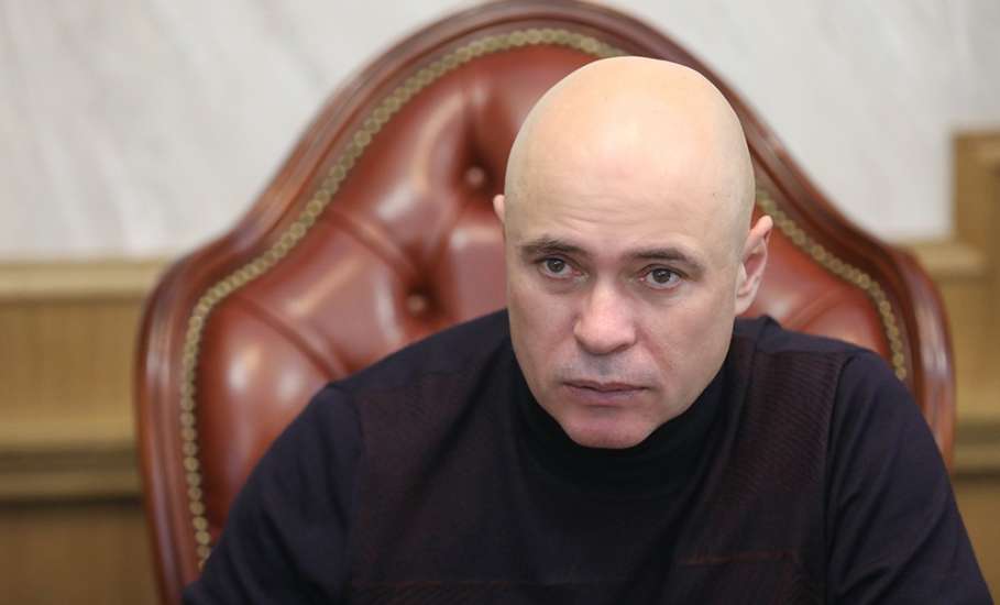 Игорь Артамонов провёл совещание по информационной безопасности