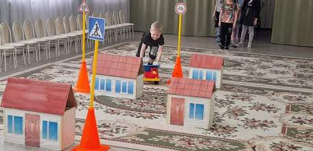 В Липецкой области малышей учат дружить с ПДД