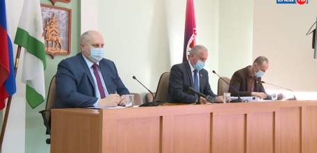 На полмиллиарда больше: на сессии депутатов рассмотрели поправки в бюджет города