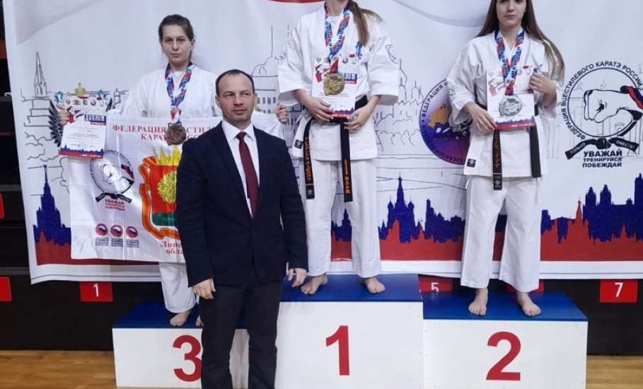 Студентка ЕГУ им. И.А. Бунина стала бронзовым призером Всероссийских соревнований по всестилевому карате в Иваново