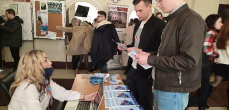 Мобильные центры занятости открываются в образовательных учреждениях Липецкой области