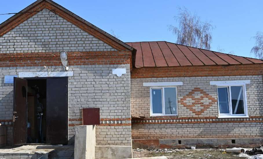 В Елецком районе в здании амбулатории в деревне Казинка идёт капитальный ремонт