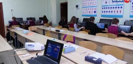 Елецких школьников учат программированию ведущие IT-компании страны