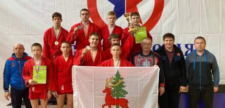 Елецкие спортсмены успешно выступили на командном первенстве ЦФО по самбо в г. Ковров