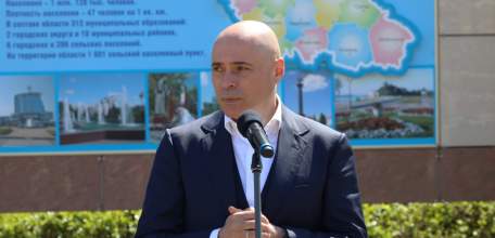 Игорь Артамонов принял участие в открытии обновлённой Доски почёта Липецкой области