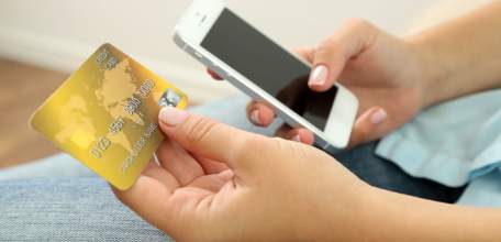 Граждане г. Ельца продолжают попадать в умело расставленные сети мошенников