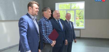 Работники радио и местного самоуправления принимали поздравления с профессиональными праздниками