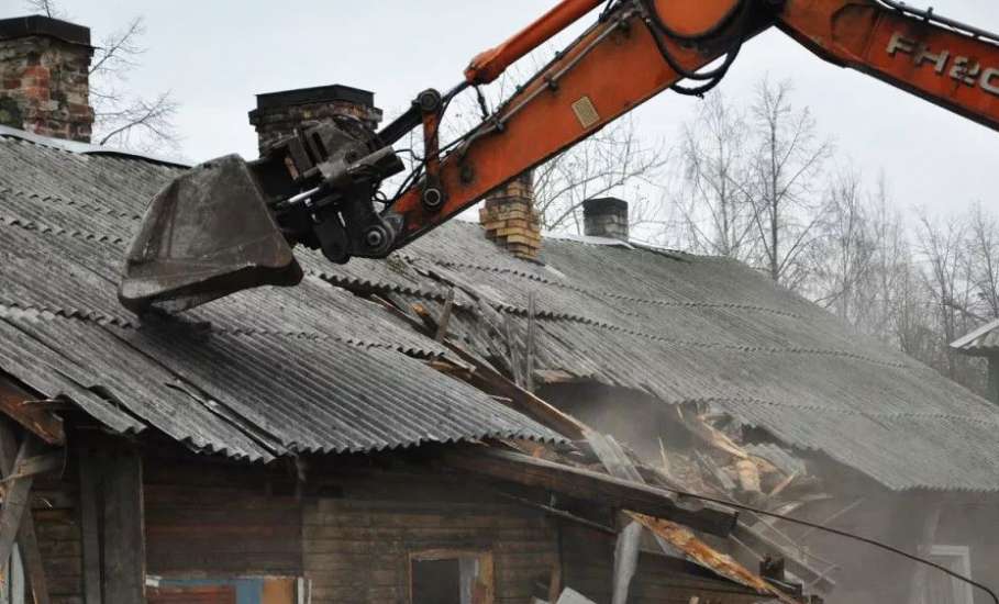 Суд удовлетворил требования прокурора Елецкого района о сносе аварийных домов