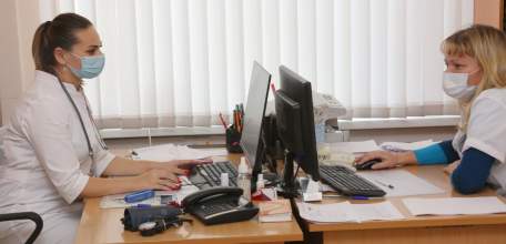 Выплата медикам по губернаторскому миллиону увеличена в Липецкой области