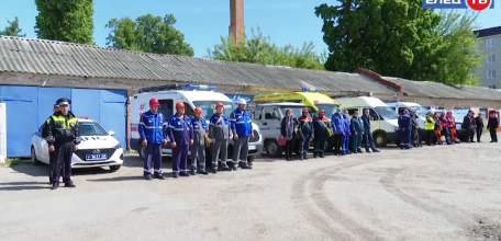 В Ельце прошёл смотр сил и средств гражданской обороны, а также тренировочные занятия аварийно-спасательных служб