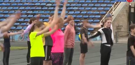 За значками и рекордами: в Ельце прошёл городской этап фестиваля ГТО среди школьников