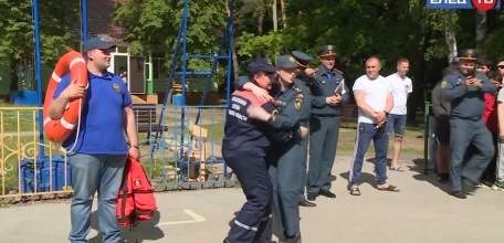 Пожарный гарнизон провёл тактическое занятие для отдыхающих в лагере "Белая берёзка"