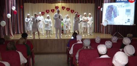 Cтуденты и преподаватели Елецкого медицинского колледжа отметили профессиональный праздник