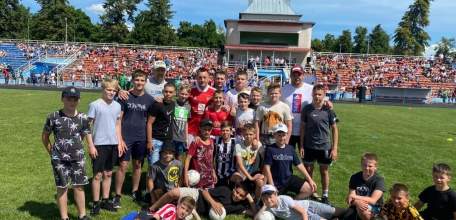 19 июня воспитанники СШ «СПАРТАК» отделения дзюдо и самбо приняли участие в благотворительном спортивном фестивале «Футбол в сердце», который прошёл на стадионе «Труд»