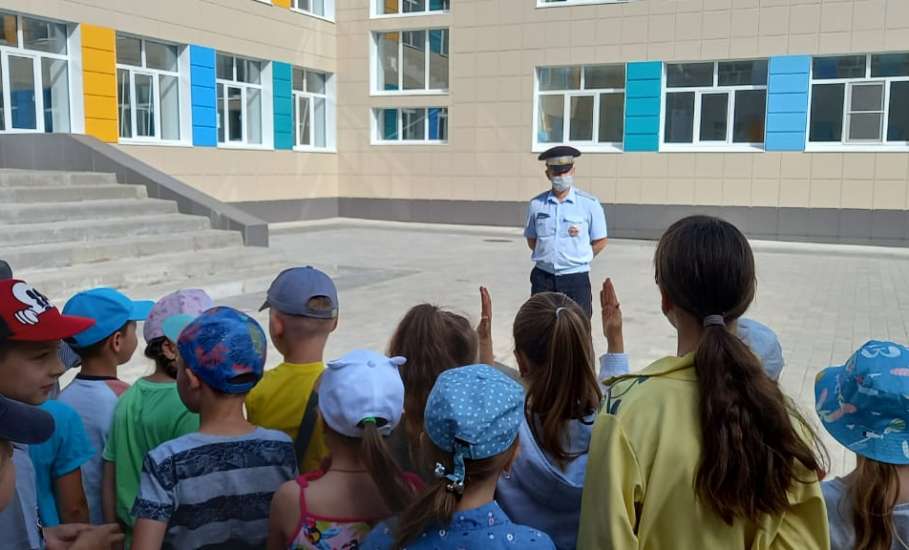 Единый день безопасности дорожного движения «Мы выбираем жизнь!» прошел СШ № 24 г. Ельца