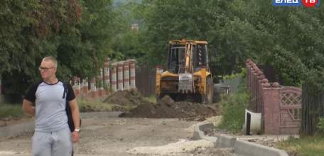 В Ельце продолжается ремонт дорог в рамках «Безопасные и качественные автомобильные дороги»