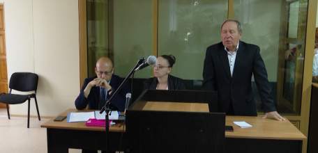 Суд над врачом: елецкому хирургу грозит штраф за дискредитацию армии РФ