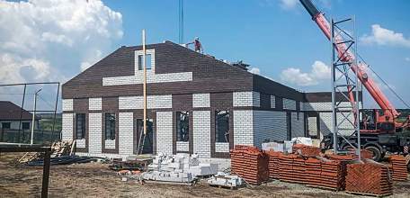 Строительство Дома культуры в Елецком районе идёт с опережением графика