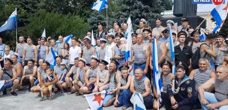 Елецкие моряки отметили День Военно-морского флота