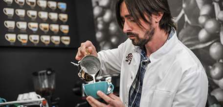 Кофейни и рестораны России переходят на липецкий кофе