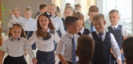 Какие меры поддержки для семей с детьми-школьниками есть в Липецкой области