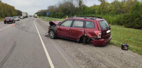 В Елецком районе в результате столкновения трех автомобилей пострадали четыре пассажира
