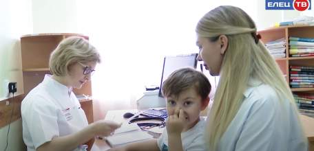 В Ельце началась прививочная кампания для детей против гриппа