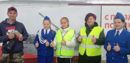 В Ельце прошли акции ГИБДД «Лотерея вежливости» и «Лайк водителю».