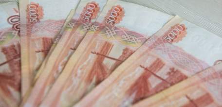 35-летняя жительница Елецкого района признана виновной в применении насилия, не опасного для жизни и здоровья, к представителю власти