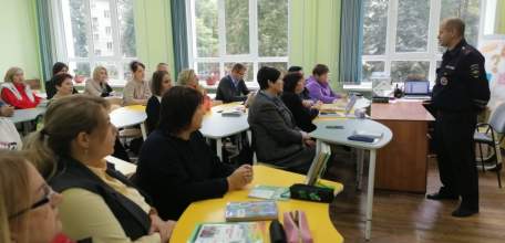 Педсовет с участием сотрудников ГИБДД в школах г. Ельца