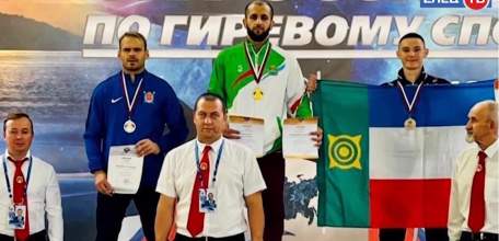 Спартаковец Мовсар Сулейманов стал чемпионом Кубка России по гиревому спорту