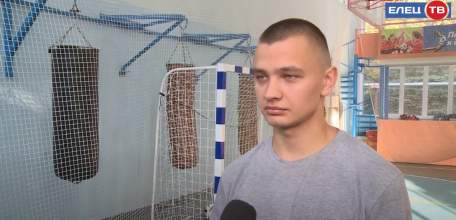 Соскучился по залу: участник СВО Владимир Башмаков вернулся к тренировкам в секции бокса