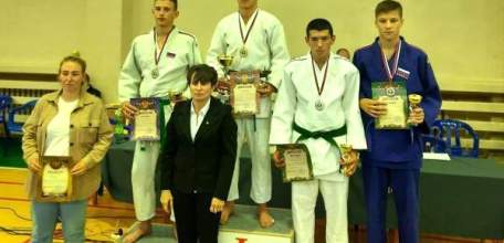 В Ельце прошел турнир по дзюдо памяти Николая Бутко