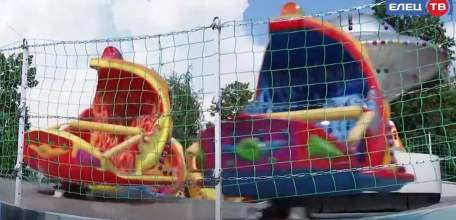 Не упустите теплые выходные! 8 и 9 октября, в Детском парке будут работать аттракционы!