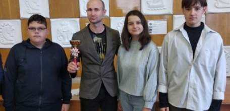 Сборная команда Елецкого муниципального района успешно выступила в областных соревнованиях по шахматам
