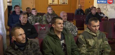 Ещё одна группа мобилизованных ельчан отправилась в учебные центры Минобороны