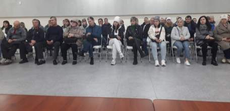 Сотрудники отдела по делам несовершеннолетних ОМВД России по г. Ельцу приняли участие в проведении родительского собрания