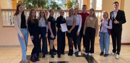 В Лицее №5 г. Ельца прошла деловая игра «Рынок рекламы»