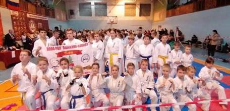 Команда ЛООО РВК «Ашихара-Каратэ» успешно выступила на первенстве и фестивале в Лев Толстовском районе