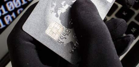 Сотрудниками ОМВД России по г. Ельцу раскрыта кража денежных средств с банковской карты