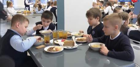 Вкусно и полезно: родители проверили качество питания в школе №24