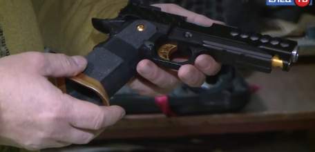 Александр Персианов два года лидер в стране по практической стрельбе из пневматического пистолета