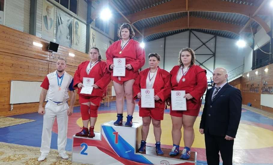 Елецкие спортсменки успешно выступили на чемпионате ЦФО среди женщин