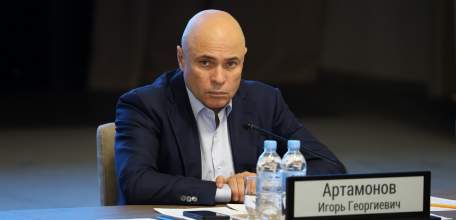 Игорь Артамонов проконтролировал реализацию программы переселения из аварийного жилья