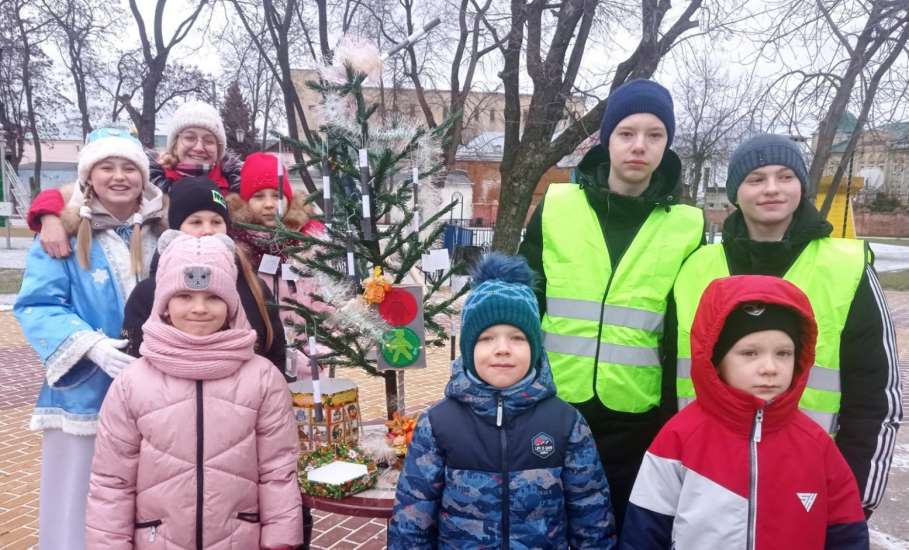 В Ельце состоялось мероприятие "Новогодний «Родительский патруль»"