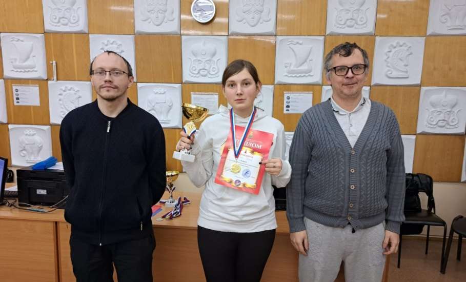 Елецкая шахматистка Оксана Скороварова стала победительницей чемпионата Липецкой области по шахматам в блице среди женщин