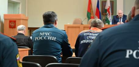 В преддверии православного праздника в зале заседаний городской администрации состоялось собрание КЧС