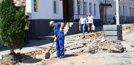 Нацпроект помогает ремонтировать дороги в Ельце