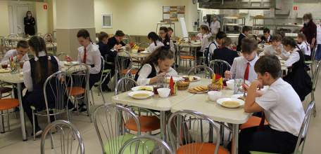 Большинство учащихся Липецкой области довольны качеством школьного питания